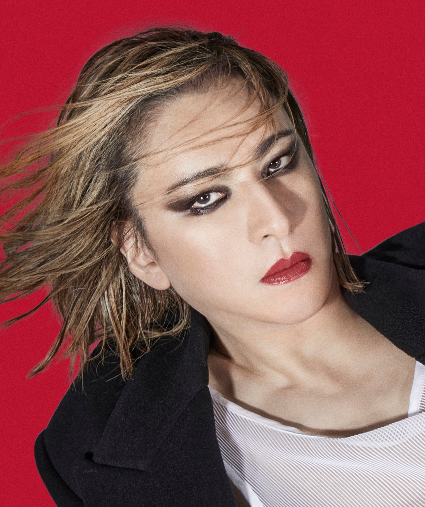 YOSHIKI「日本・サウジアラビア王国外交関係樹立 70 周年記念事業」としてサウジアラビア・アルウラでトークセッションに登壇