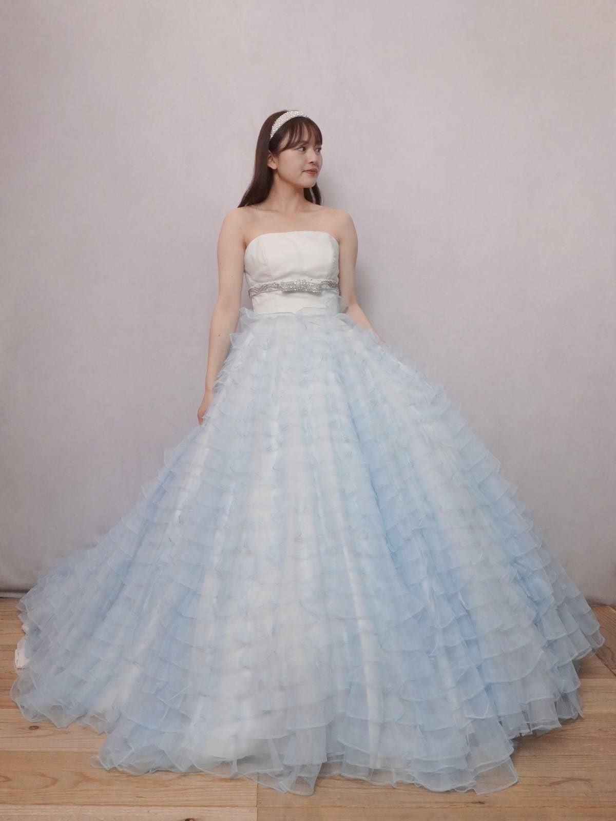 ウェディングのECサイト「DRESSY ONLINE(ドレシー オンライン