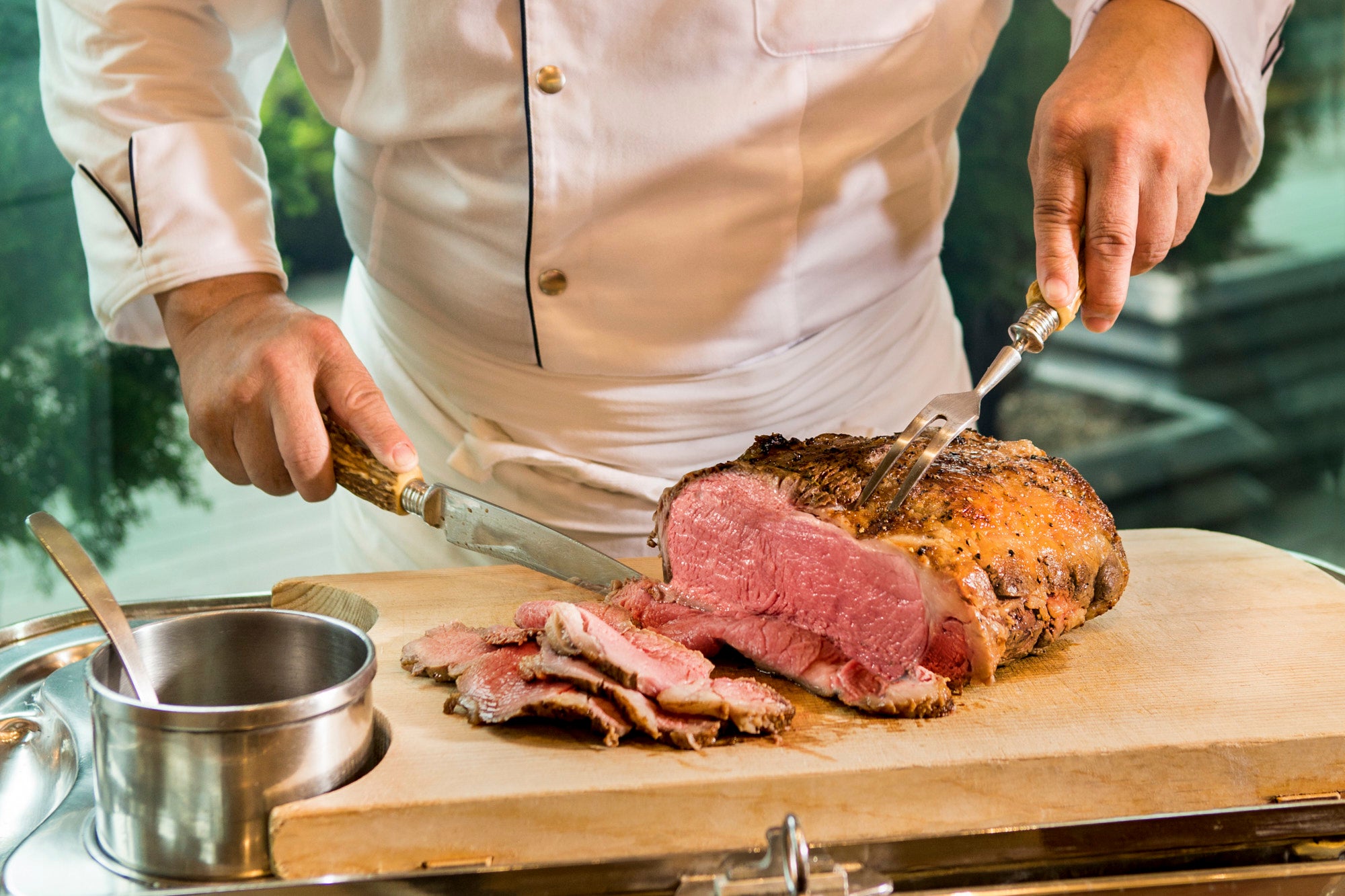 おかわりはお席でオーダーし、お好みの厚さに