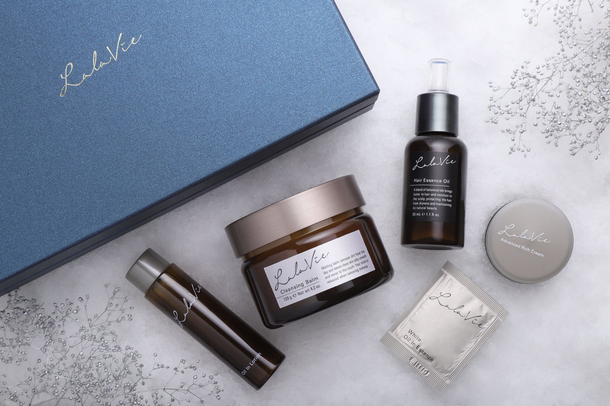 ララヴィホリデーコレクション2022