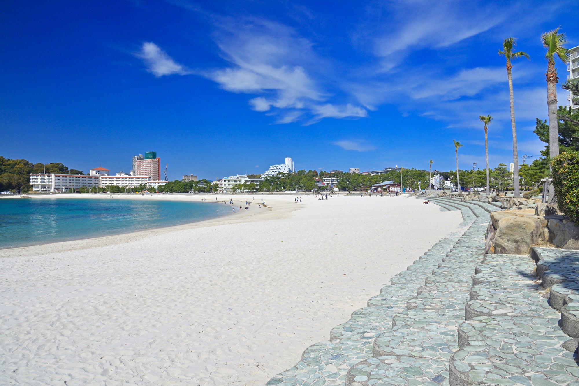 和歌山県「白浜温泉」の「白良浜」