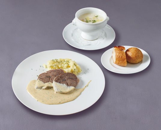 「夏のウィーンセット」を提供開始 「夏のウィーンセット」を提供開始