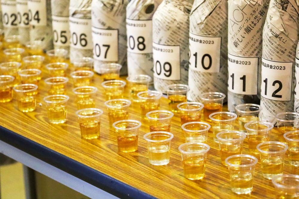 ブラインド方式による審査