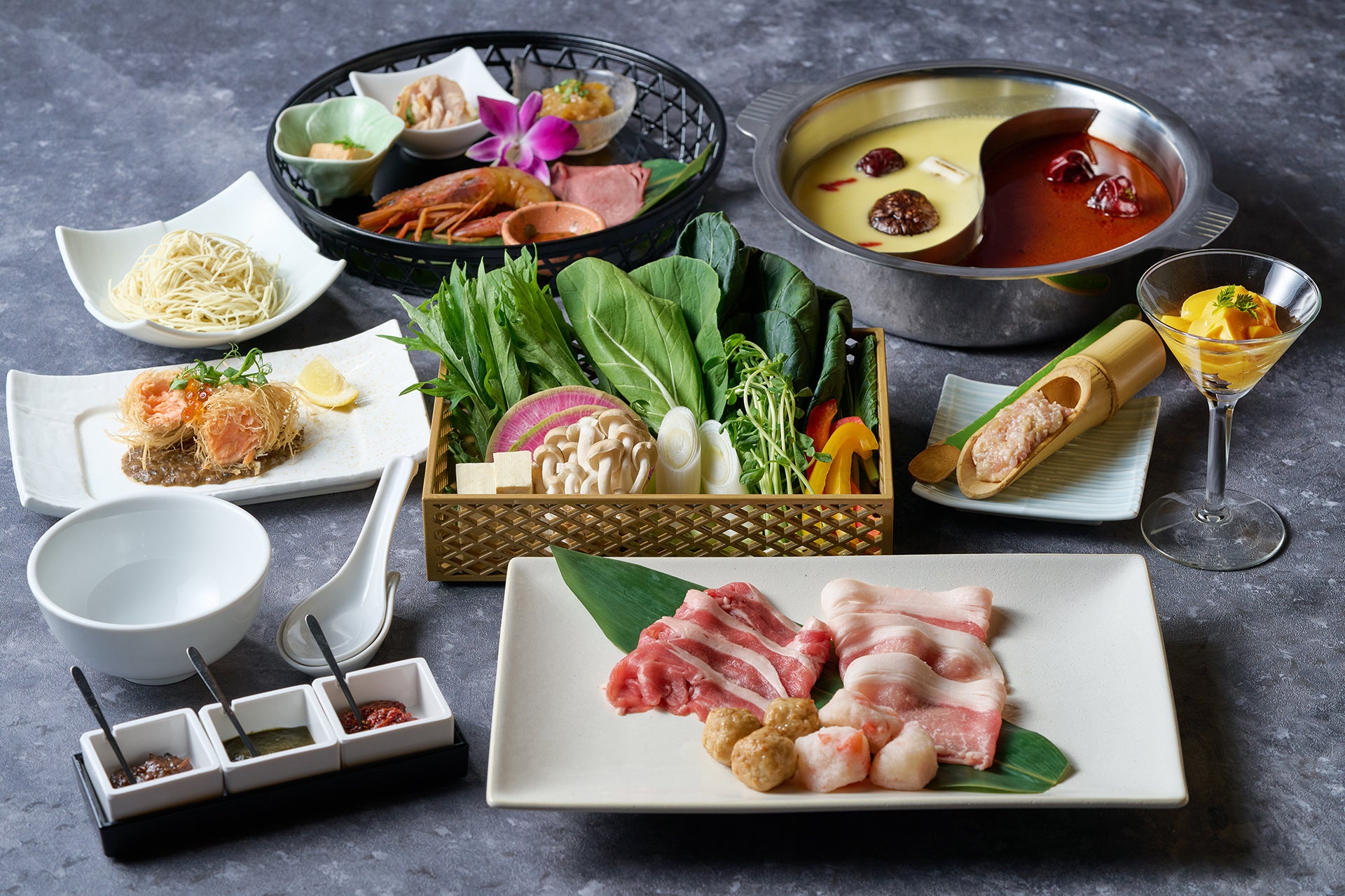 重慶麻辣火鍋特製コース