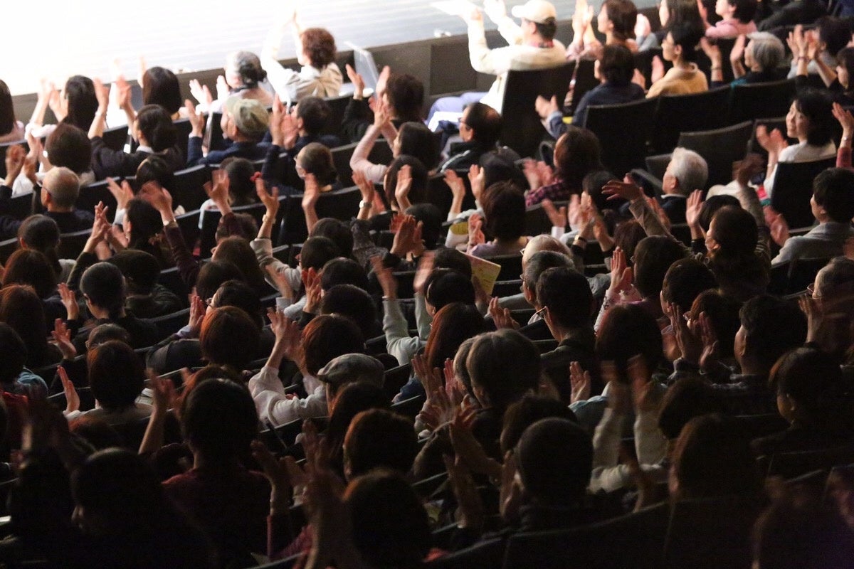 会場での公演の様子