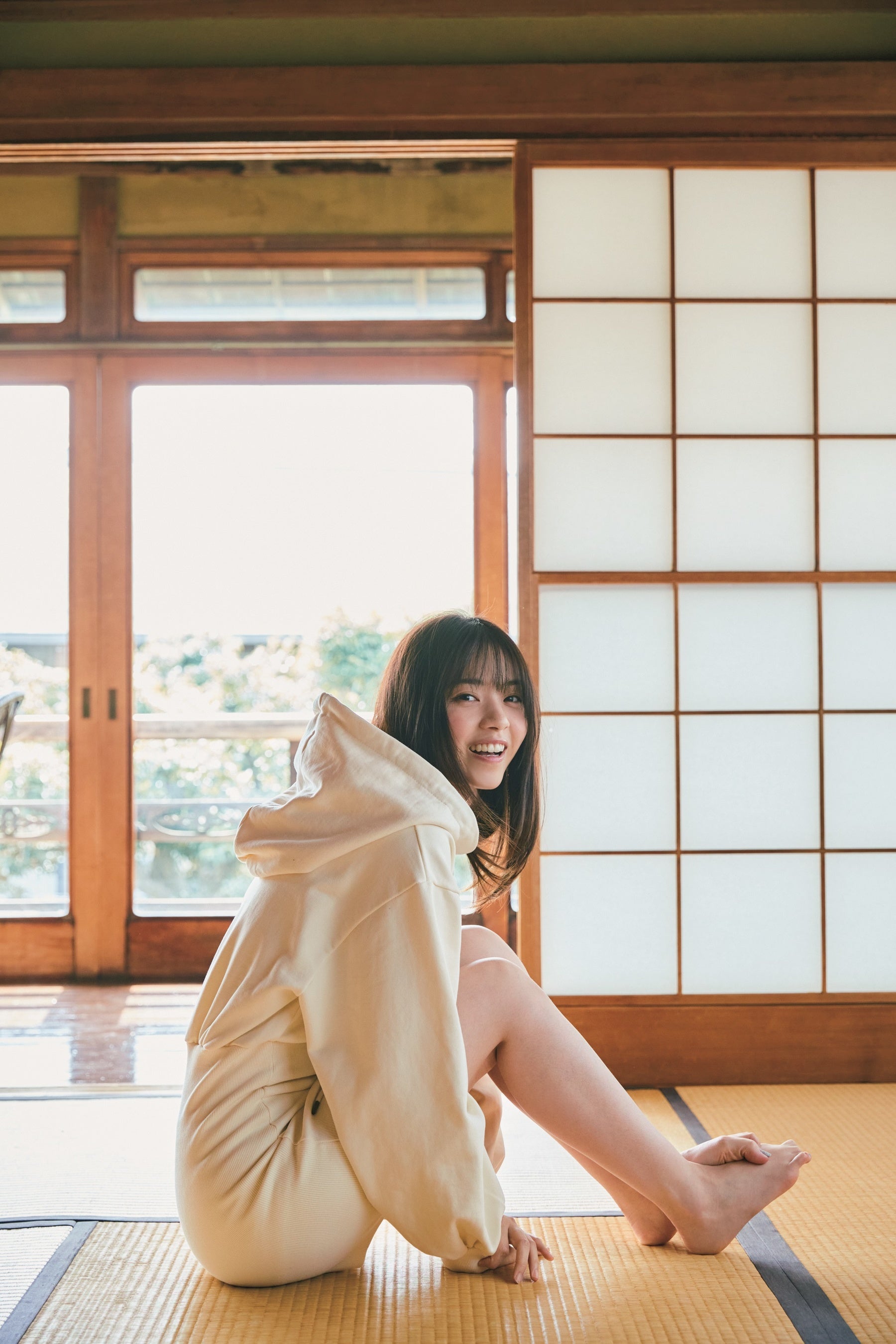 西野七瀬(C)光文社／週刊FLASH 写真◎三瓶康友