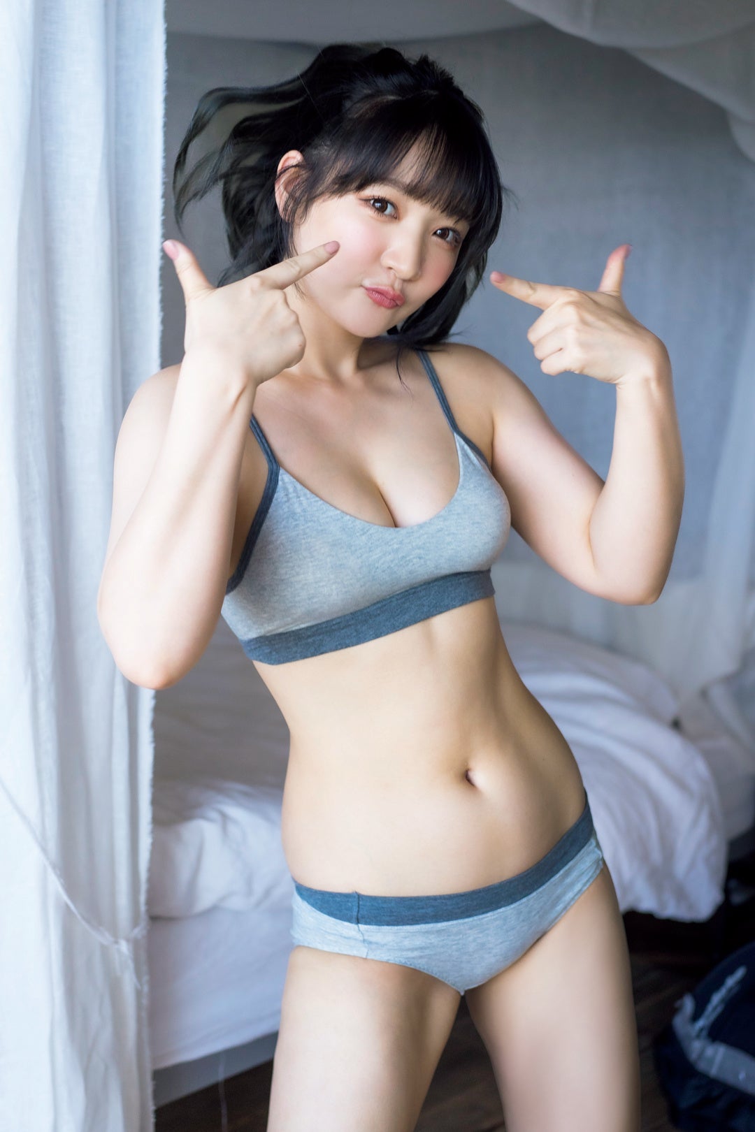 チバゆな(C)光文社／週刊FLASH 写真◎矢西誠二