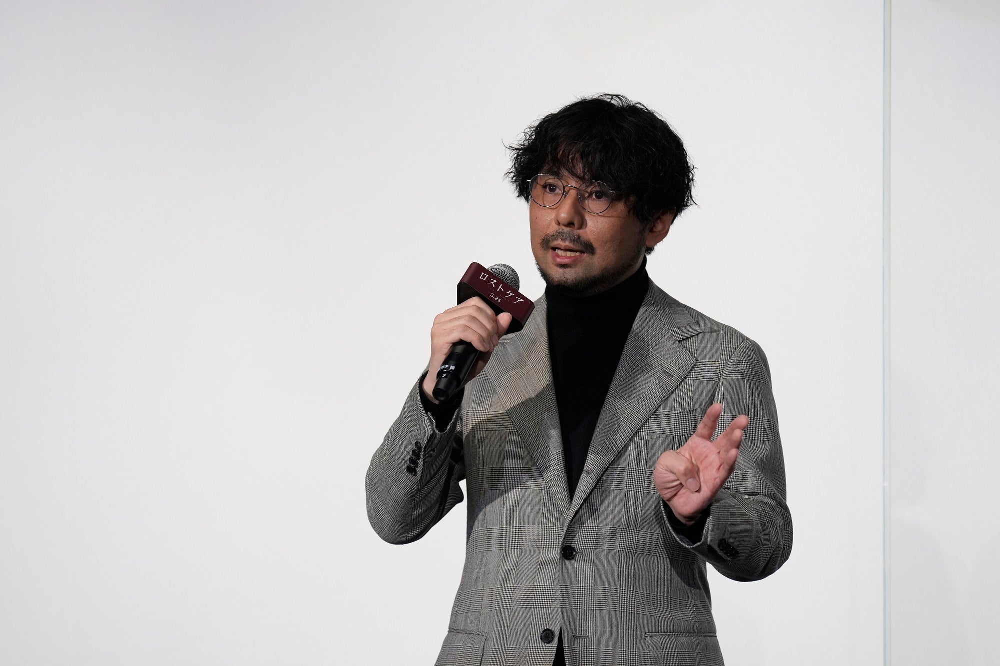 原作著者・葉真中顕