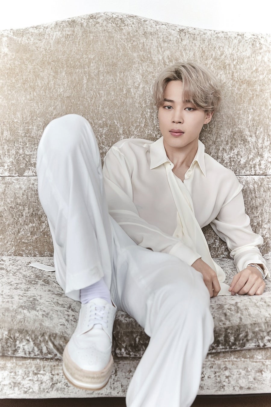 ©Dispatch 写真集掲載カットより