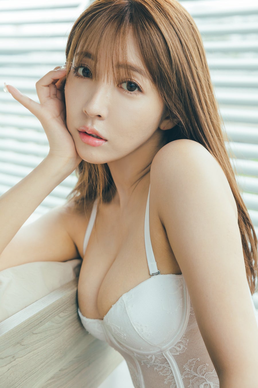 AV 三上悠亜 てんちむ、名家の令嬢・團遥香、9頭身軟体レースクイーン・相沢菜々子も掲載の『FLASH』は、6月27日(火)発売  | 株式会社光文社のプレスリリース