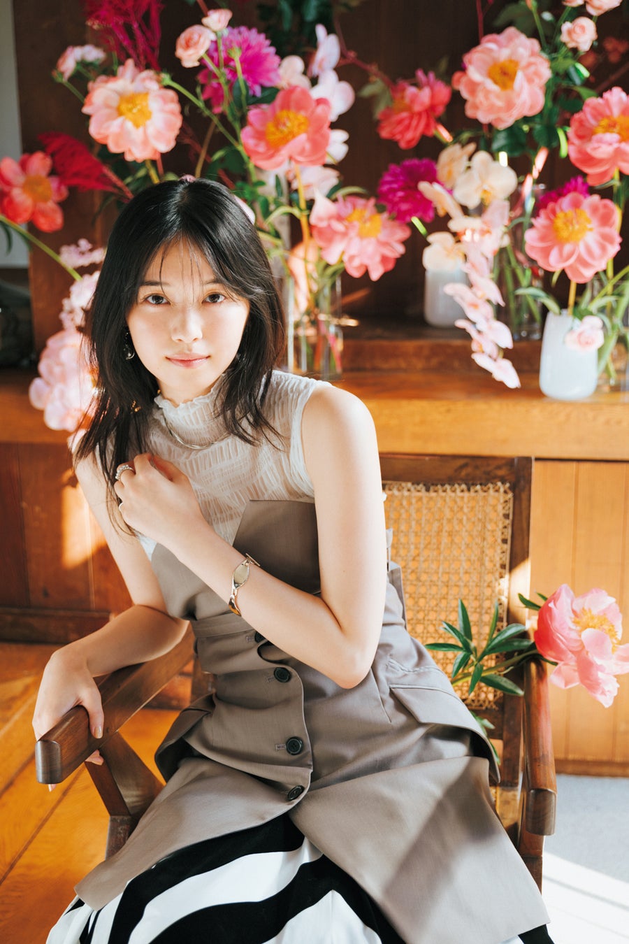 西野七瀬(C)光文社/週刊FLASH 写真◎前 康輔