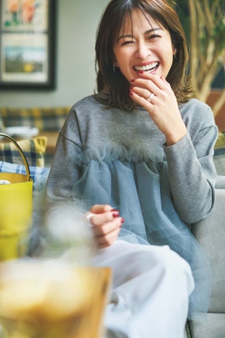 サッカー界のレジェンド・小野伸二さんがファミリーで初登場!ファッション大特集も サッカー界のレジェンド・小野伸二さんがファミリーで初登場!ファッション大特集も