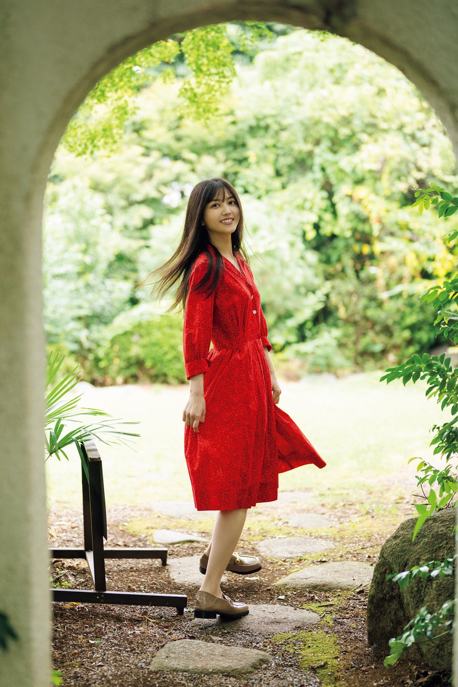 21468-1920-9c1ac0ed3282ba8feb3aa41f968631e3-1080x1620 乃木坂46大特集号!久保史緒里・表紙&巻頭10P、中西アルノ8Pの計18P豪華グラビア、木村葉月、ときちゃん、森脇梨々夏掲載の週刊FLASHは10月29日(火)発売