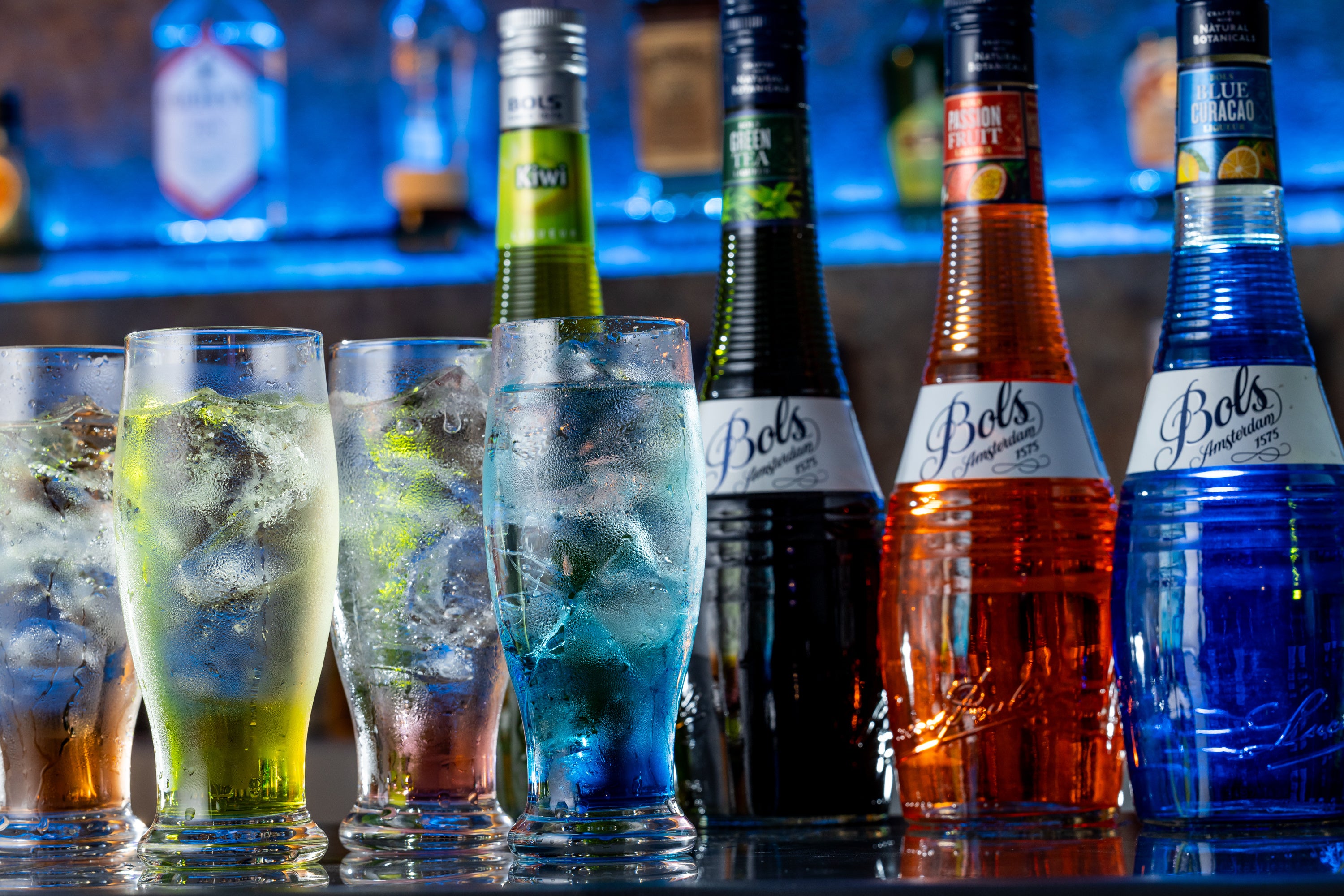 160種類を超える豊富なカクテル