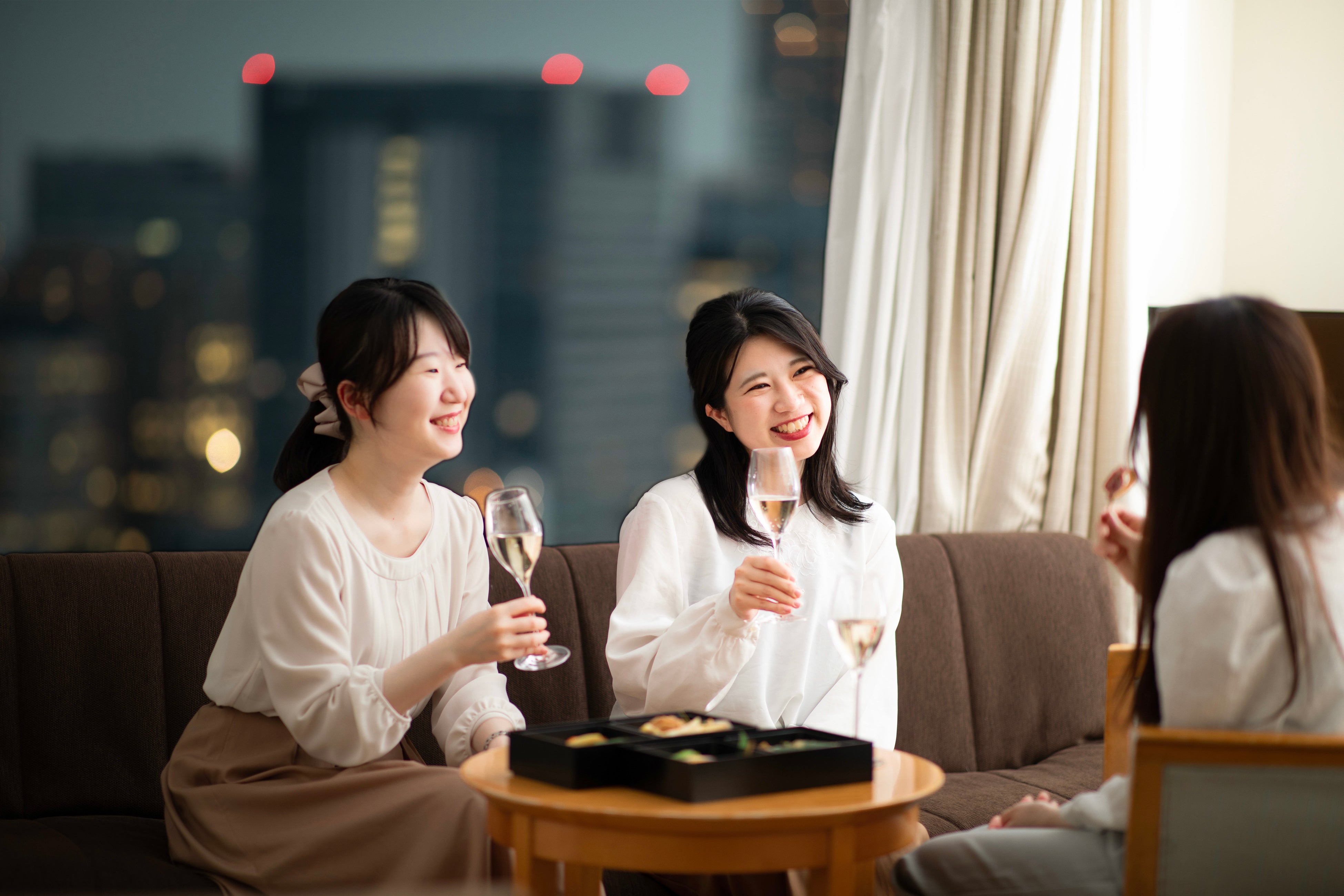 久しぶりに集まっての女子会は安全・安心なホテルで