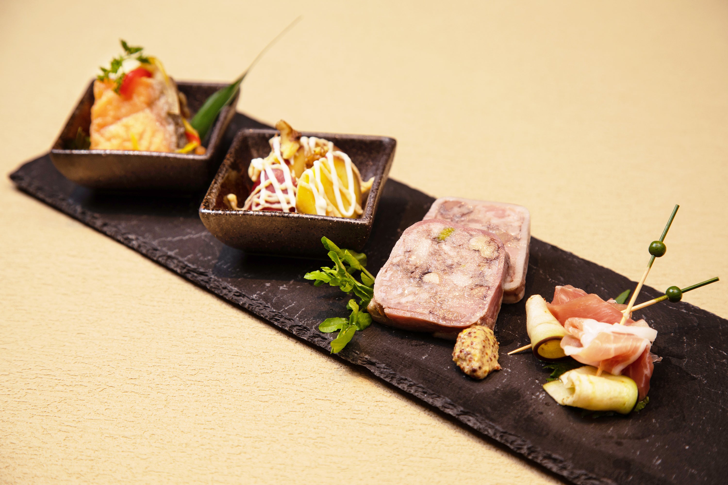 タパス盛り合わせ4種（和ビストロ いちょう坂）