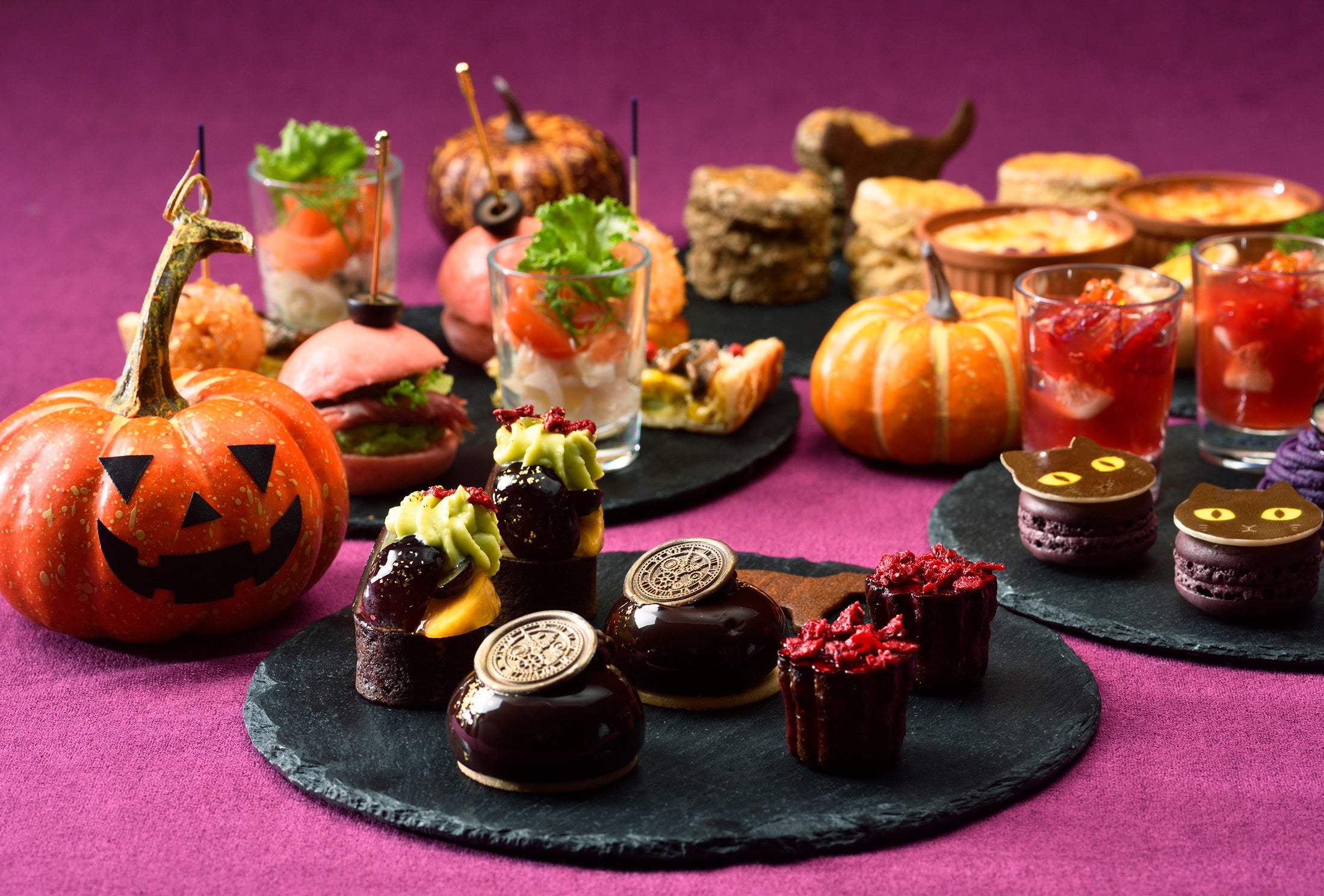 「Autumn Afternoon Tea ～Chat Noir～」　２段目