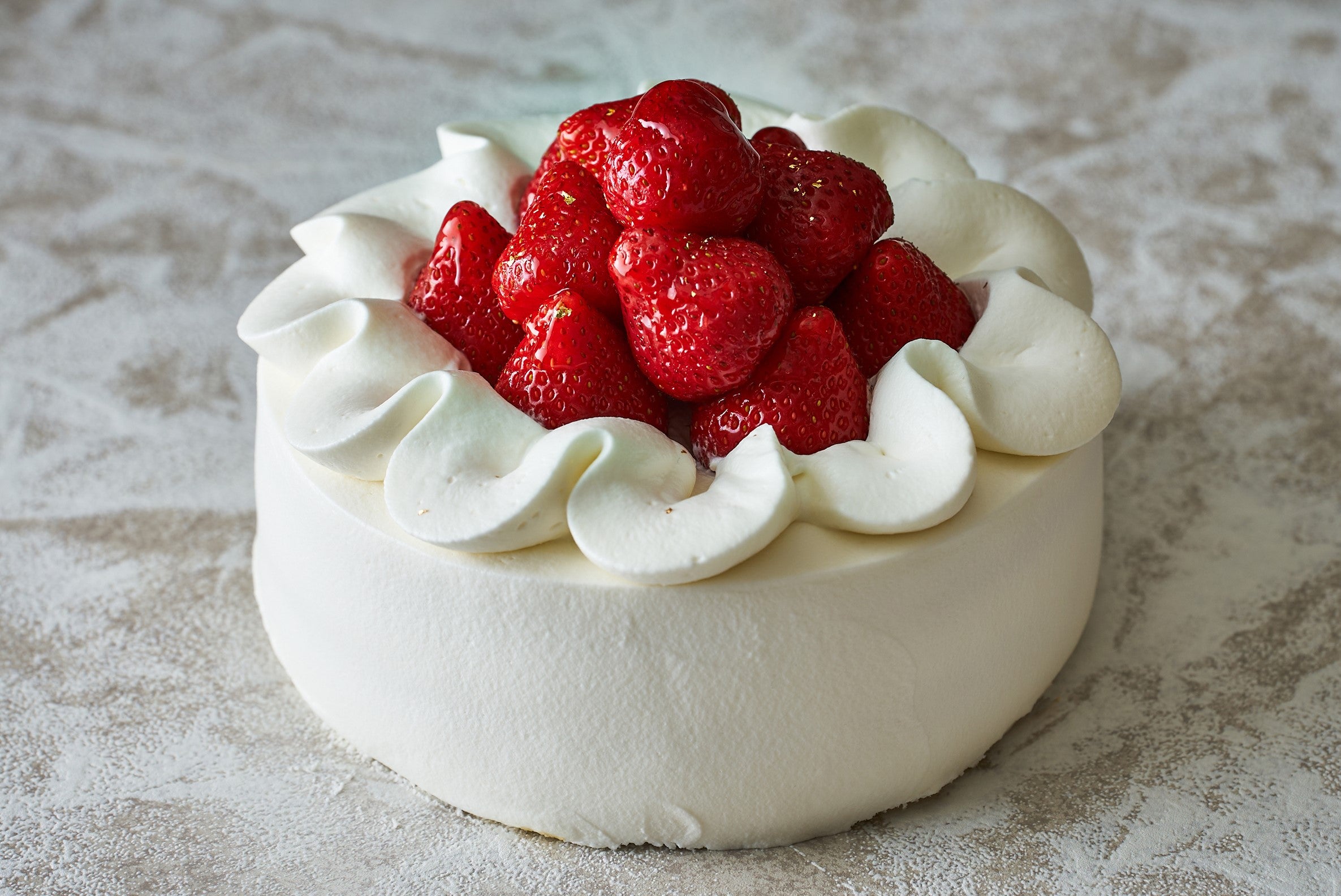 あまおうロイヤルショート　￥6,500　（直径約15cm）