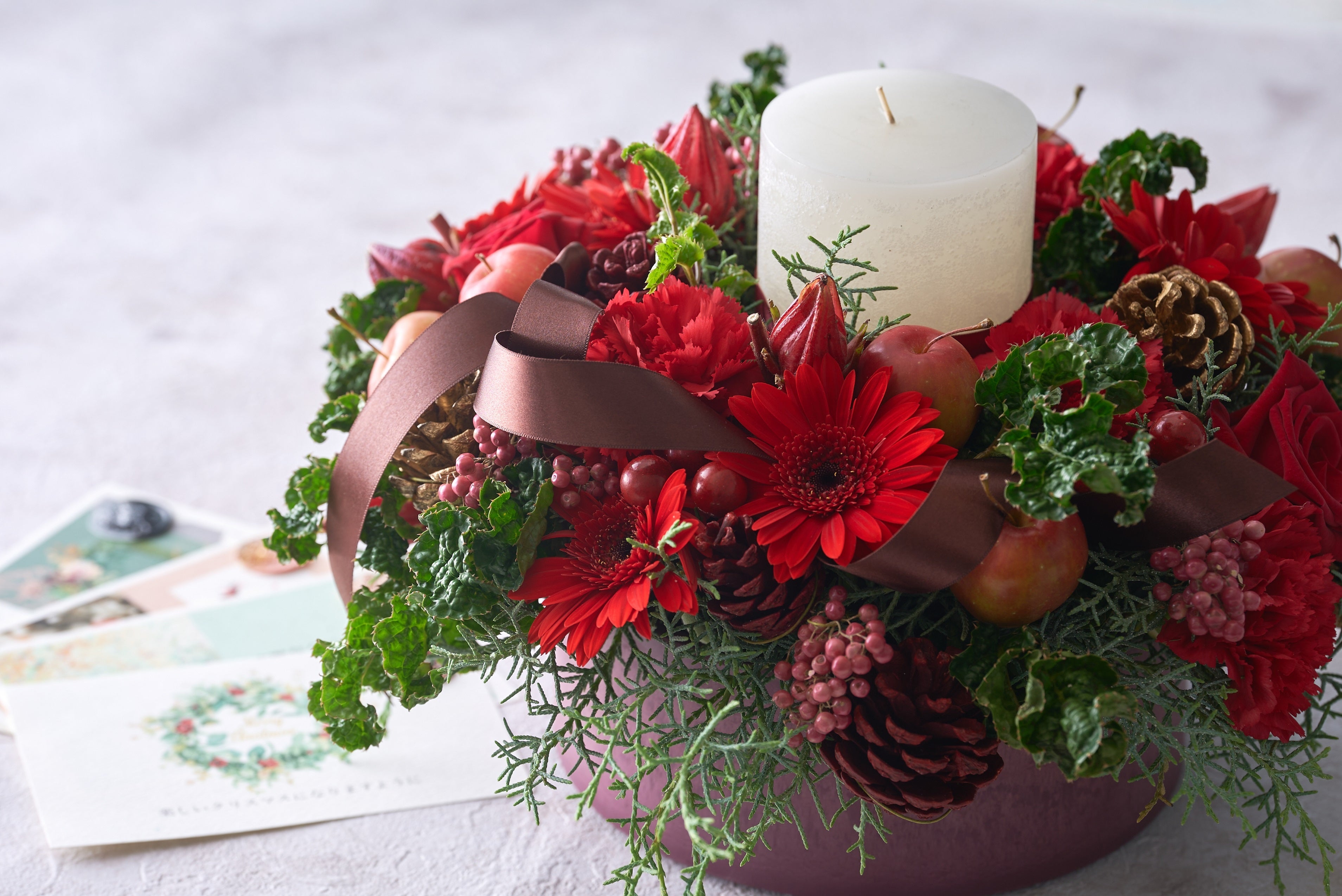 お好みのメッセージをプリントできるクリスマスカードもセットに（品川プリンスホテル）