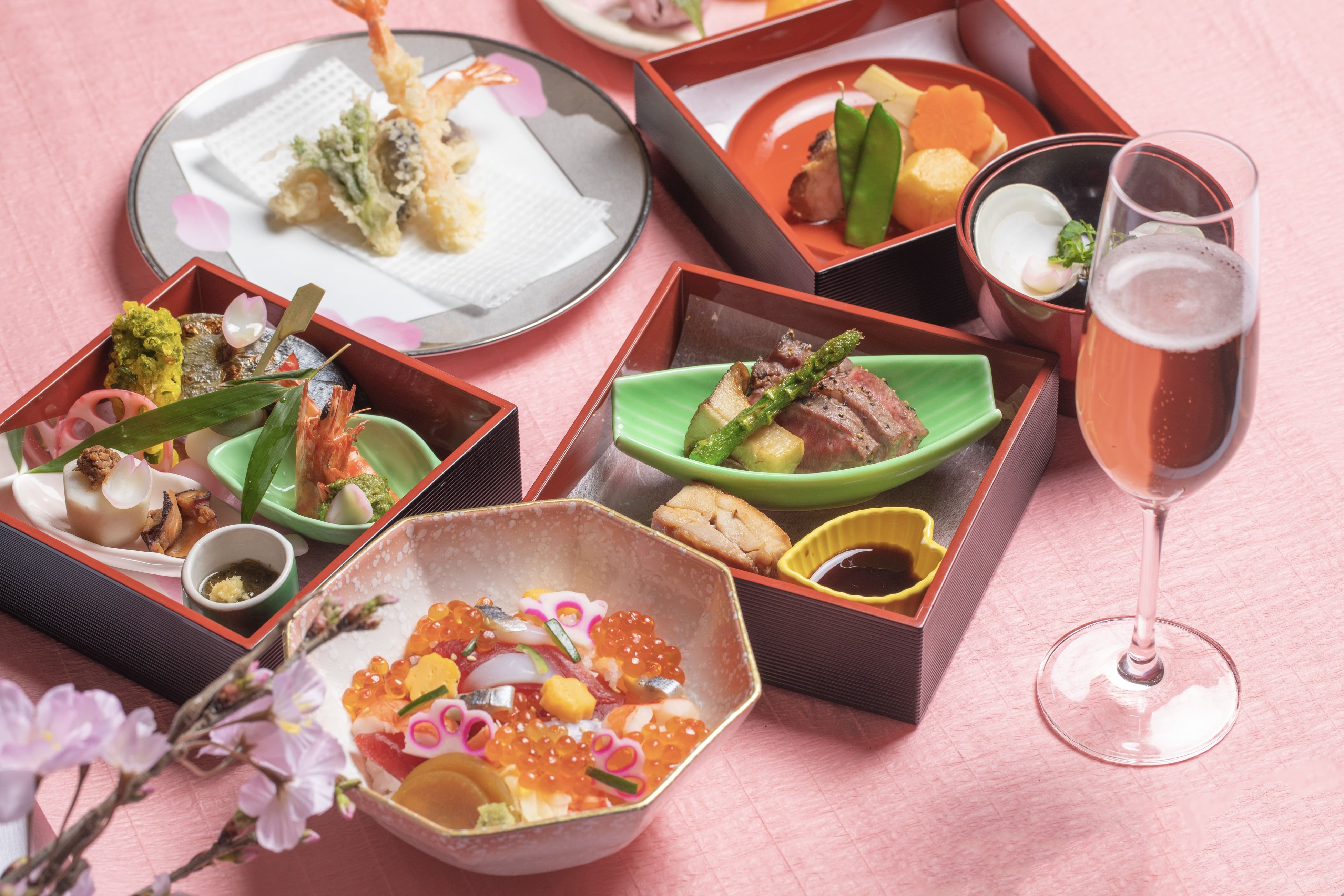 レストラン『味街道 五十三次』の春爛漫 桜御膳（品川プリンスホテル）