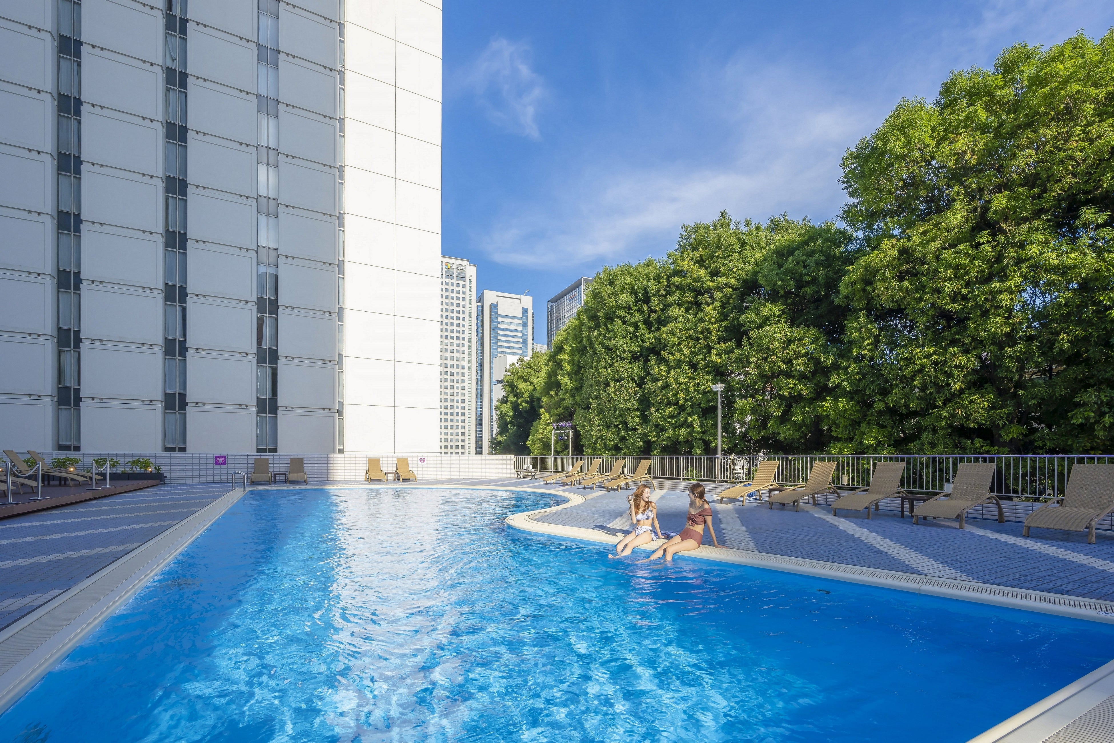 屋外プール（品川プリンスホテル）