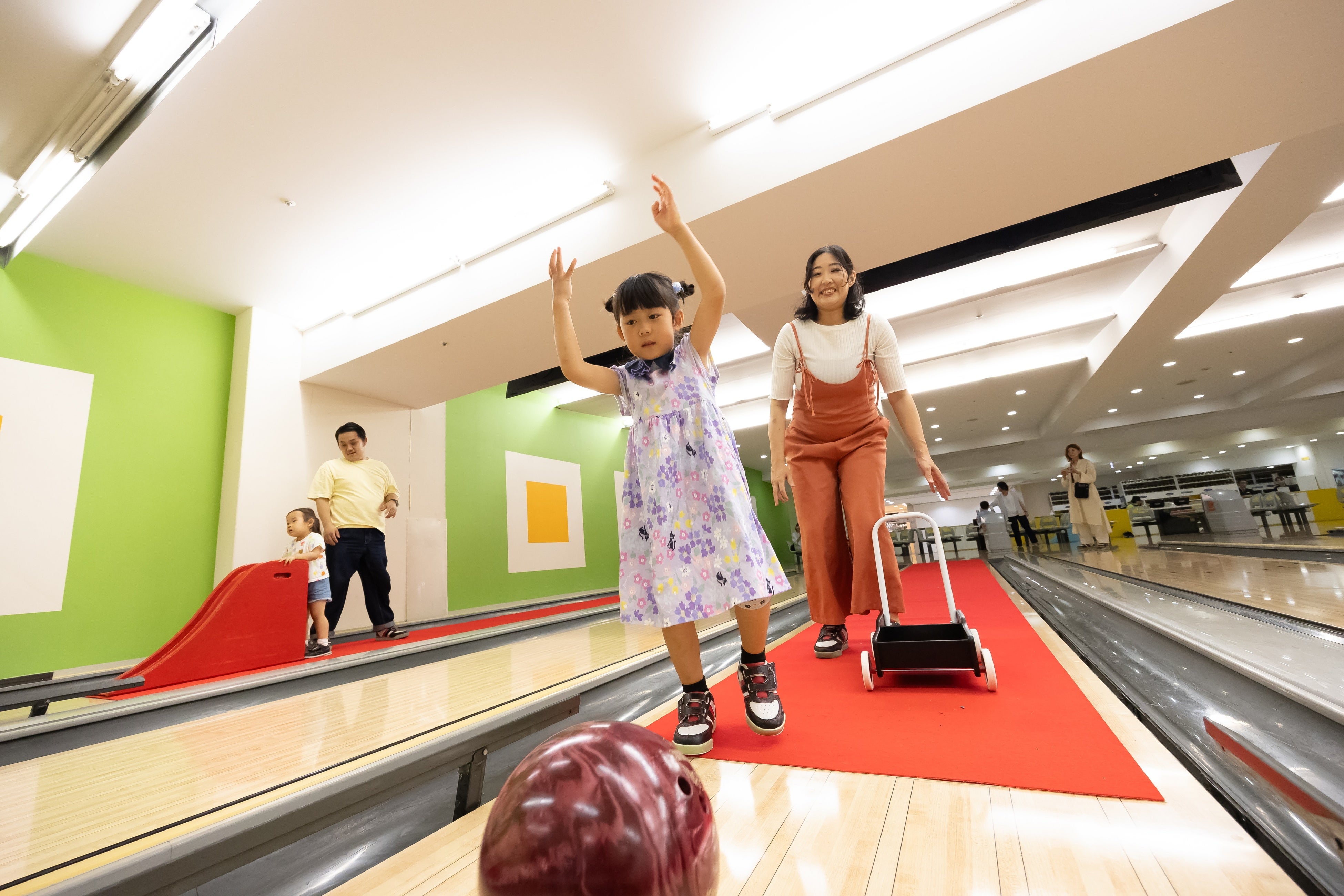 ご家族みんなで楽しめるボウリングをご提案（品川プリンスホテル）