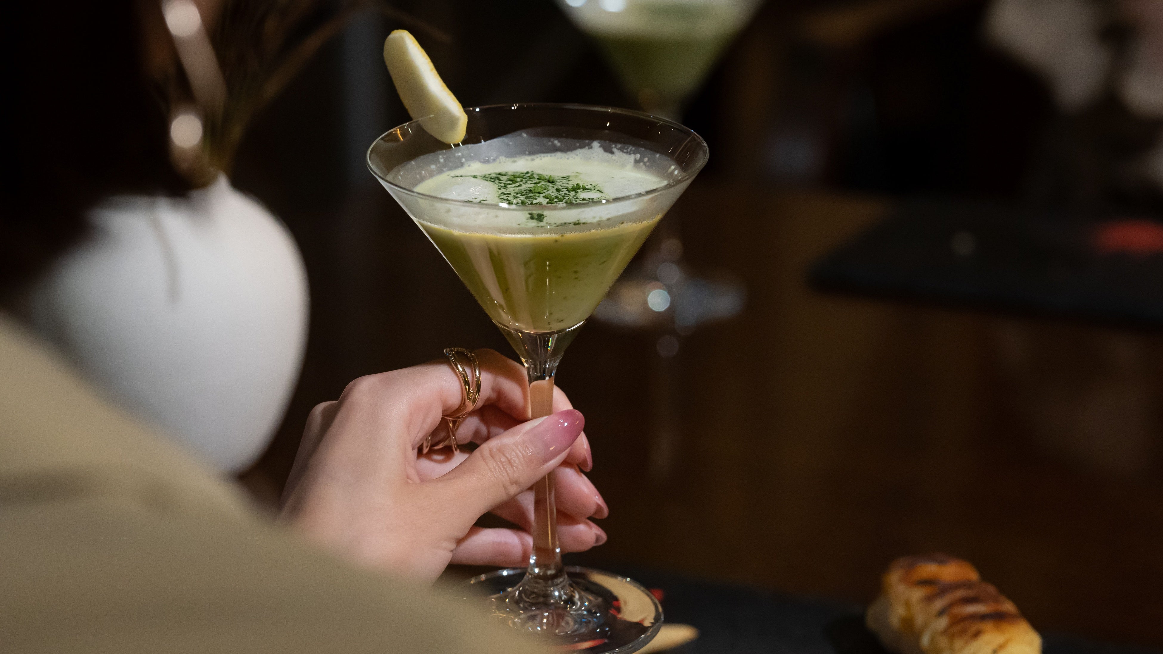 抹茶リキュールを使用した「抹茶ミルクカクテル」