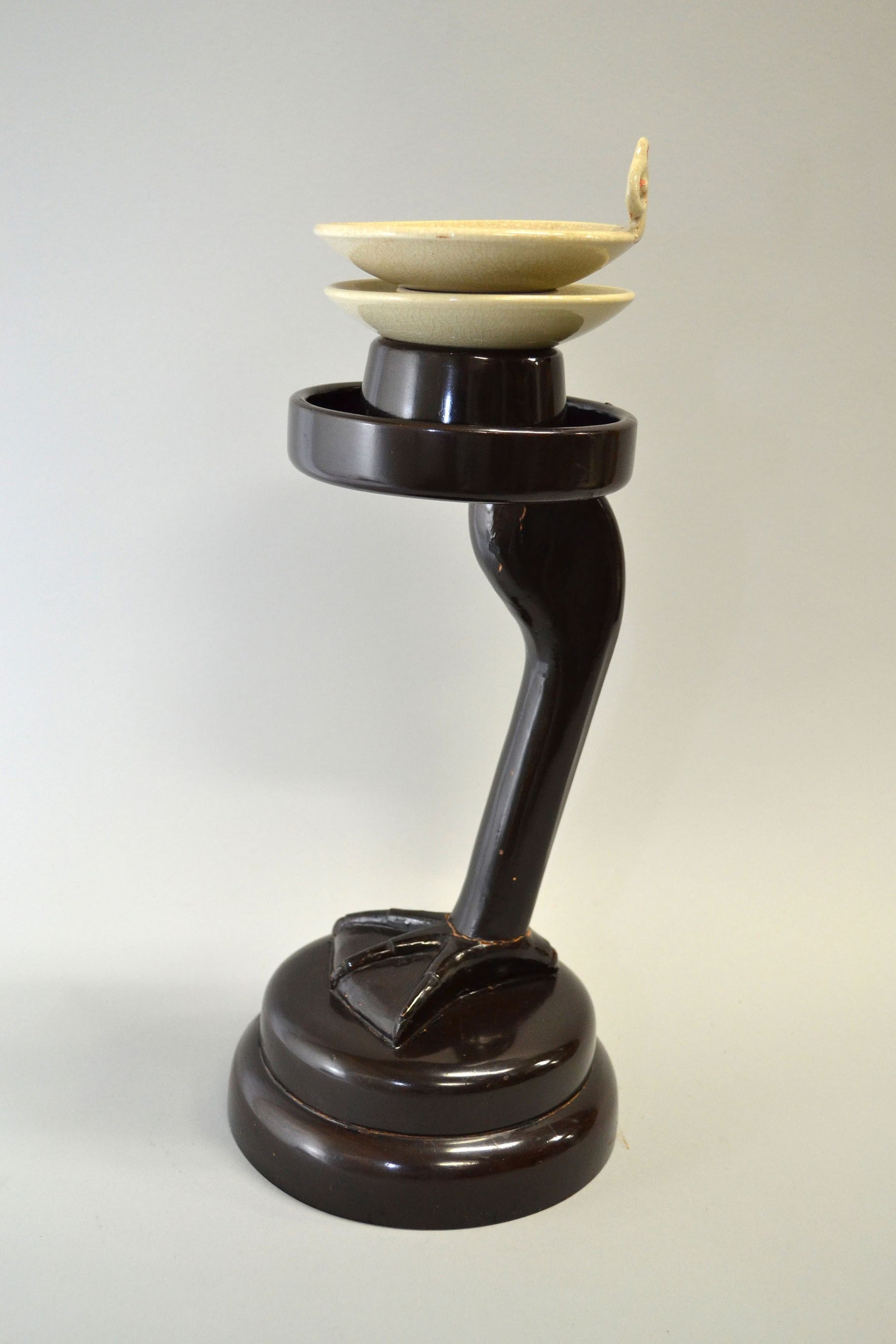 雁足短檠（がんそくたんけい）