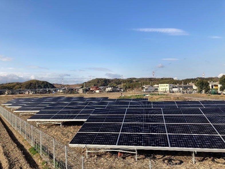 第一号稼働となる太陽光発電所　（三重県四日市市）
