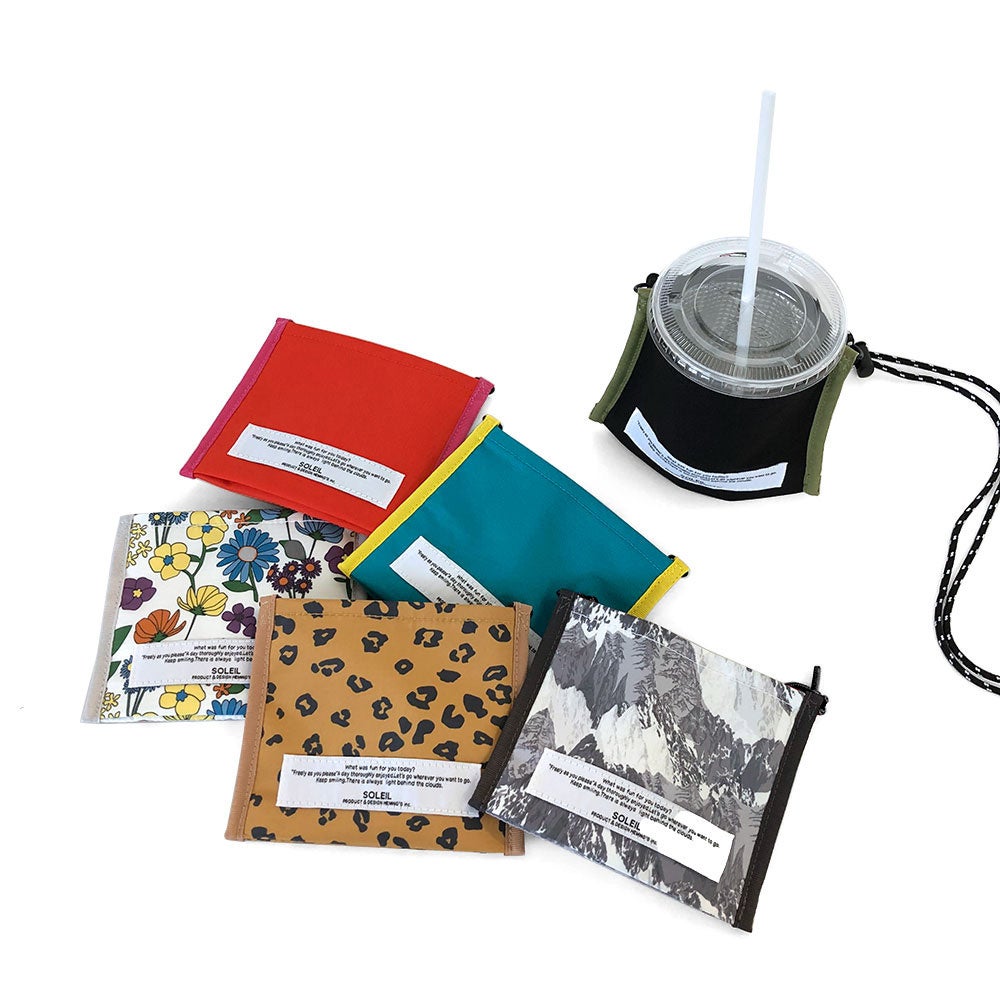 使わないときには平にたたんでコンパクトに。