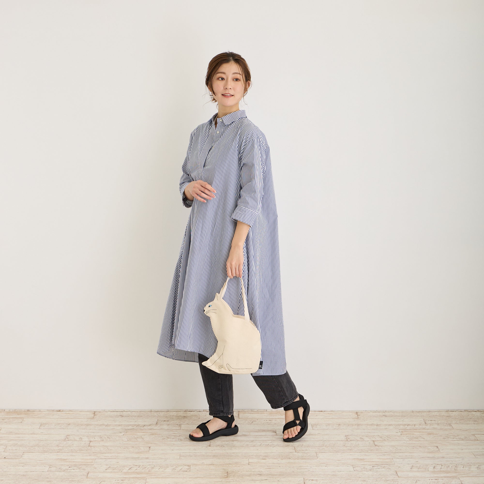 ファッションのポイントになるトート