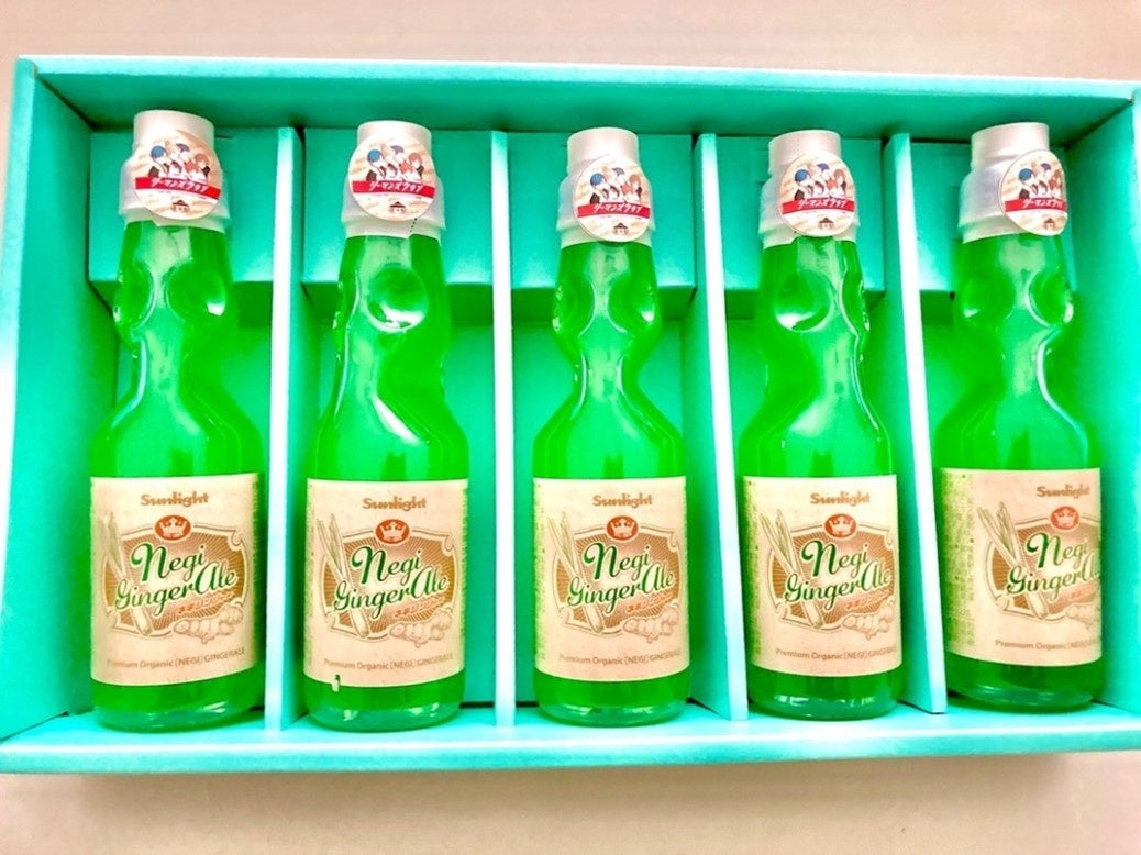 商品化された「ネギジンジャー（販売元：ふかや物産観光株式会社）」