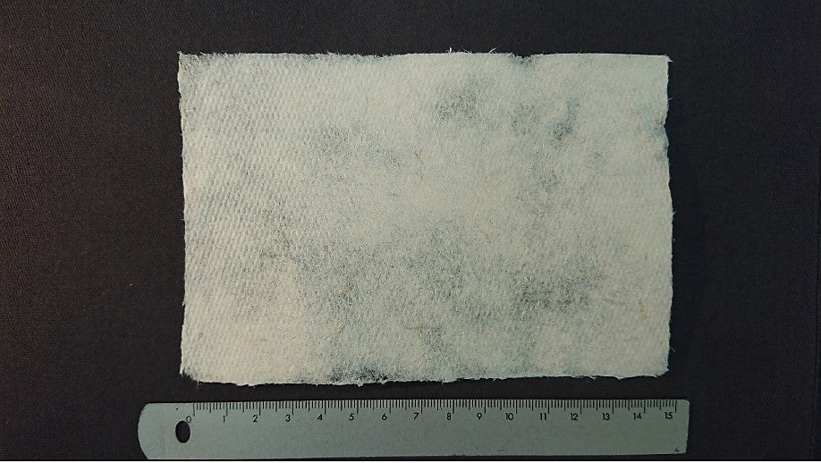 漉いて和紙様としたもの