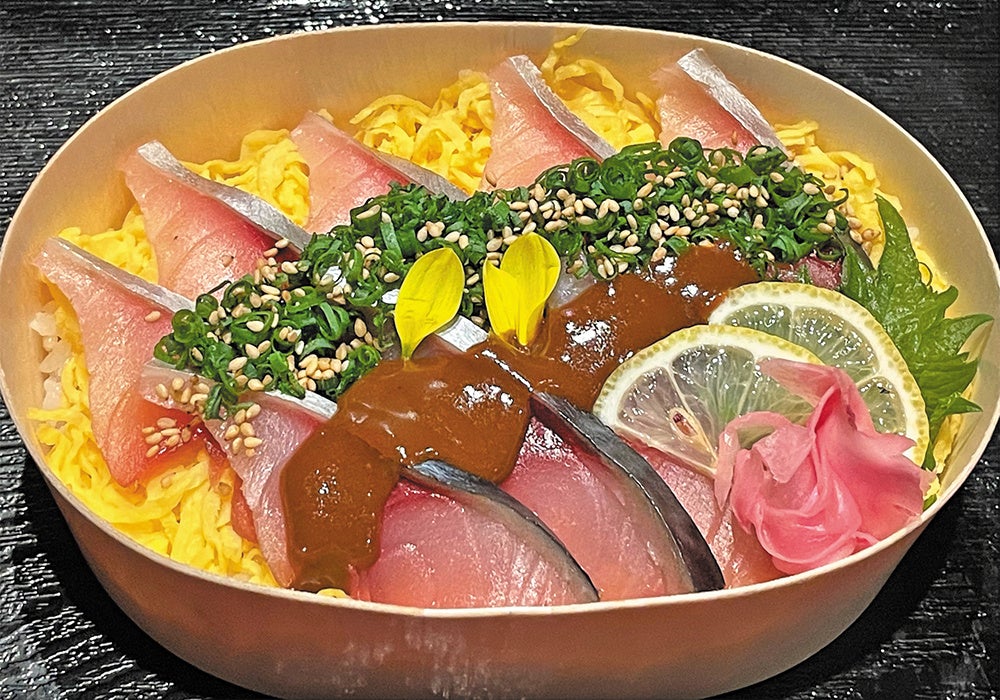 〈博多すいとうと〉ごまさばのわっぱ飯