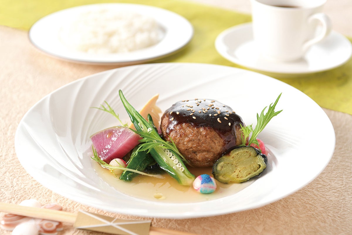 〈西櫻亭〉おだしで味わう和風ハンバーグ