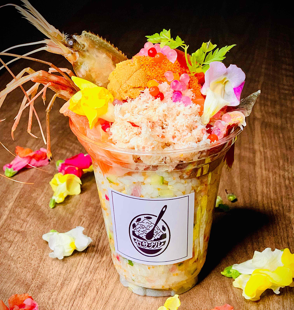 〈お魚ぱふぇ カサナル〉大海老付きお魚いっぱいぱふぇ