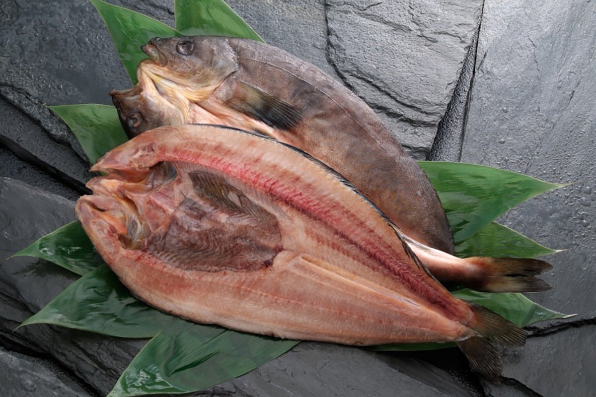 〈一夜干し専門店&nbsp; ふじと屋〉真ほっけ開き