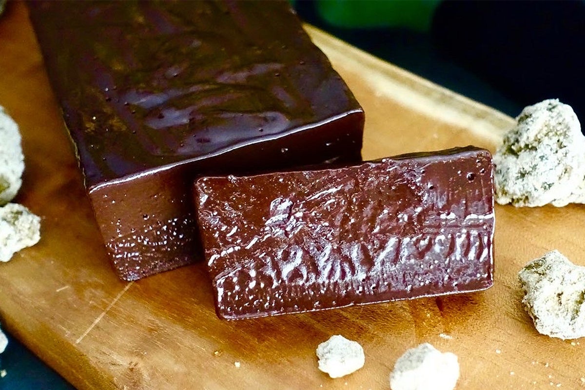 〈yoshitomi2021〉ショコラテリーヌ