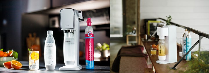 カクヤス、炭酸水メーカーの取り扱いを 2 月 20 日から関西エリアにも カクヤス、炭酸水メーカーの取り扱いを 2 月 20 日から関西エリアにも