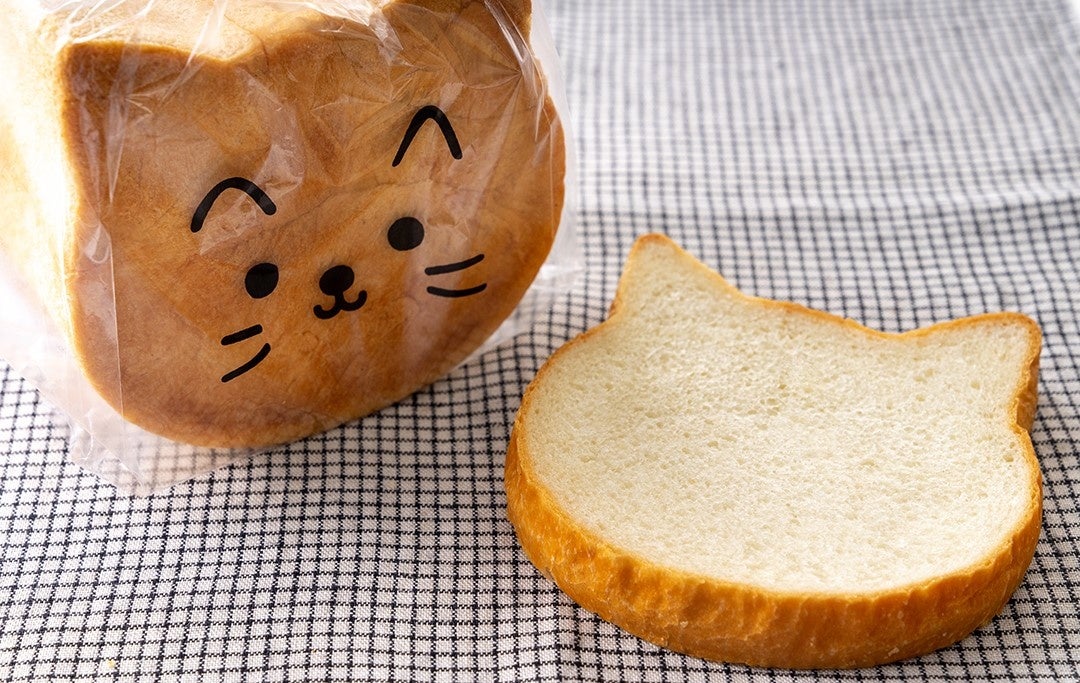 「北海道バター香るネコ食パン」 イメージ