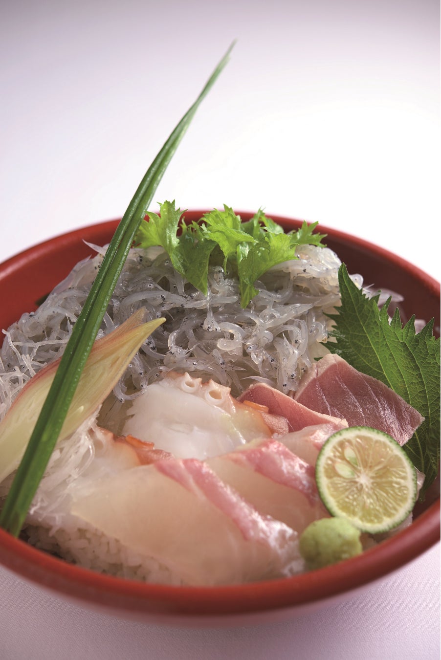 グランドニッコー淡路 日本料理 あわみ 淡路島生しらす海鮮丼の販売を開始 ニッコー ホテルズ インターナショナルのプレスリリース グランドニッコー淡路 日本料理 あわみ 淡路島生しらす海鮮丼の販売を開始 ニッコー ホテルズ インターナショナルのプレスリリース