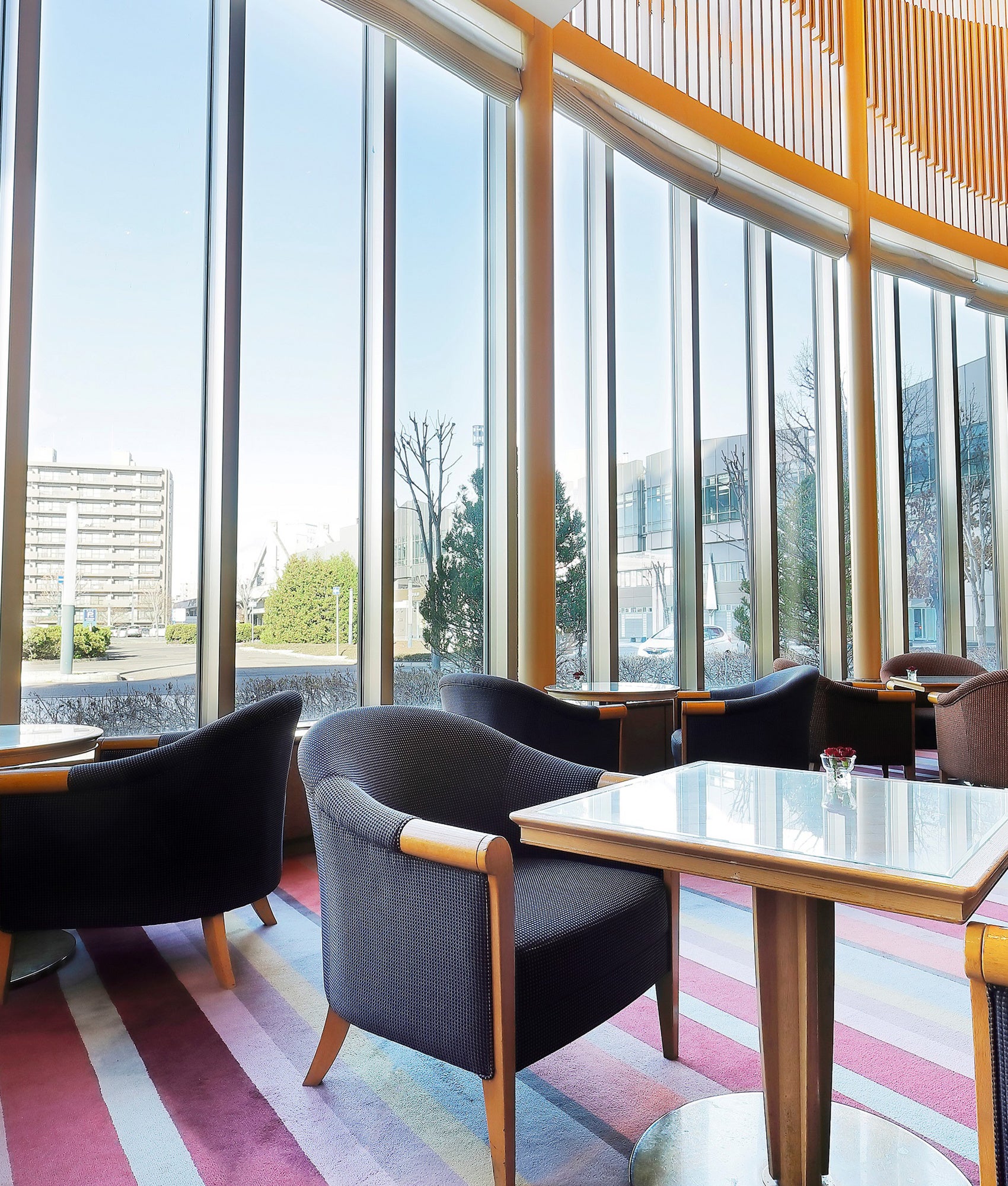 ラウンジ「オーロラ」画像