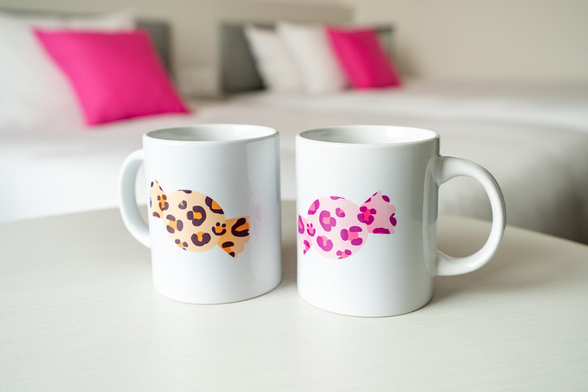 ヒョウ柄のアメちゃんマグカップ