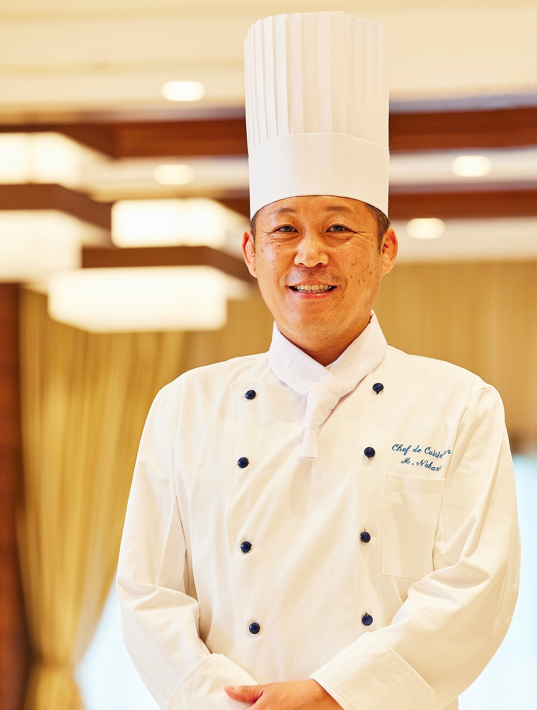 ＜新総料理長 中野匡己＞