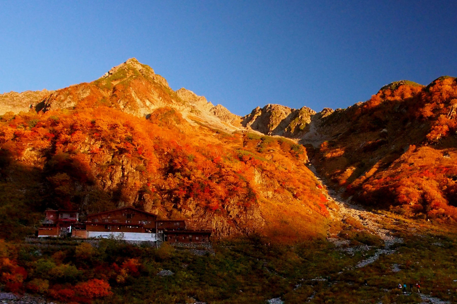 （実際の紅葉時期のモルゲンロート）