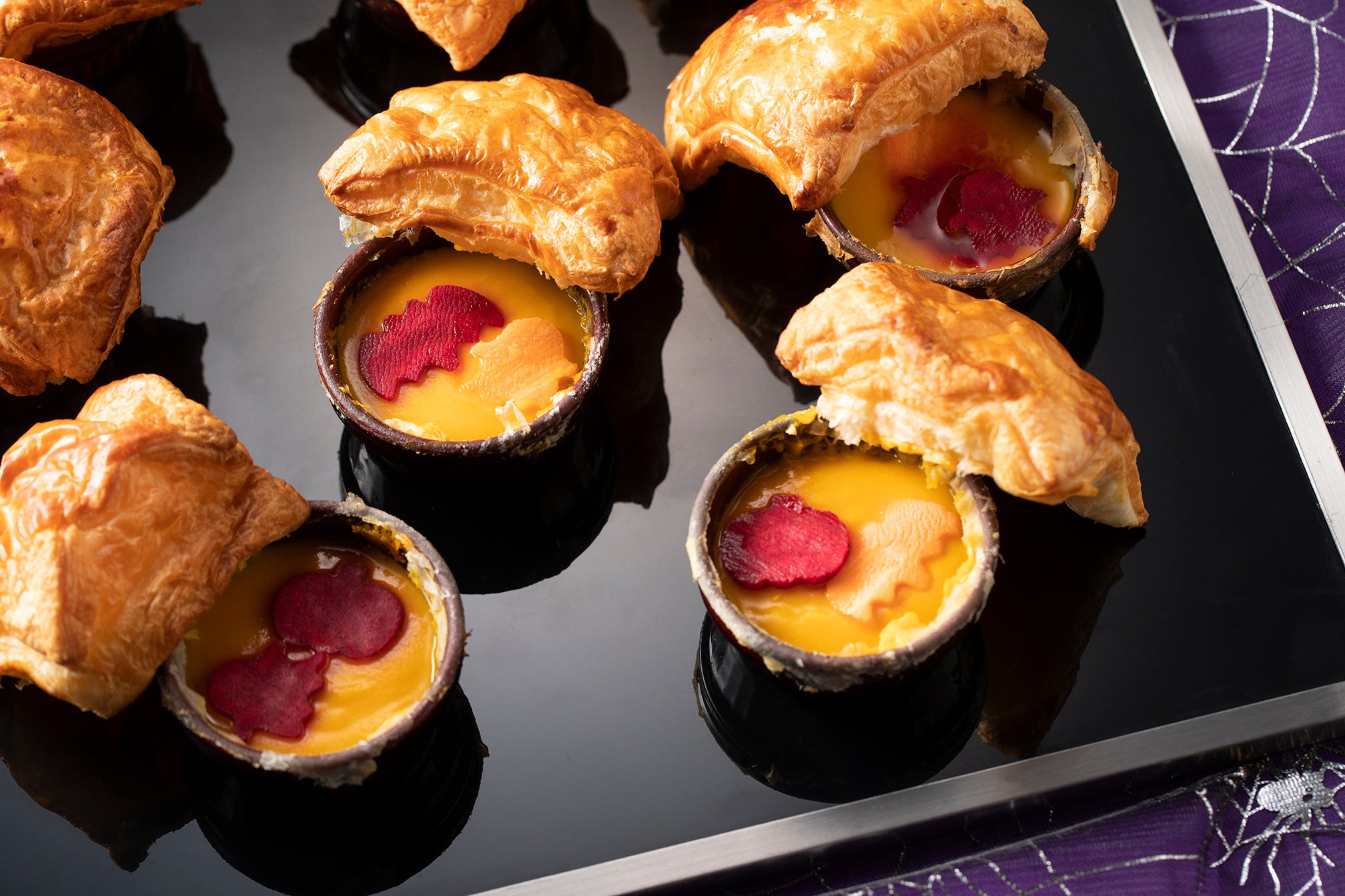 南瓜スープのホットパイ お化けのかくれんぼ