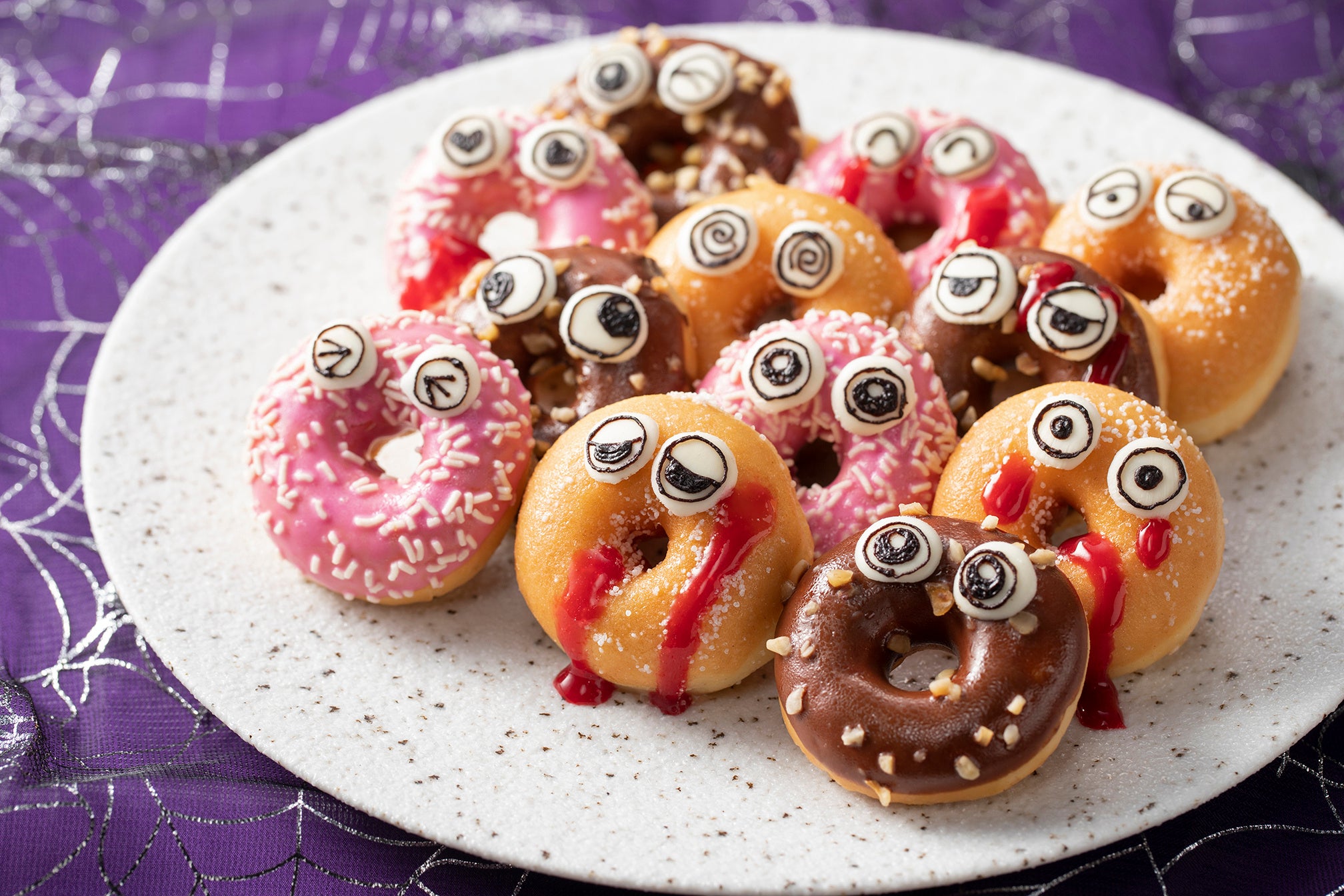 お化けドーナッツ