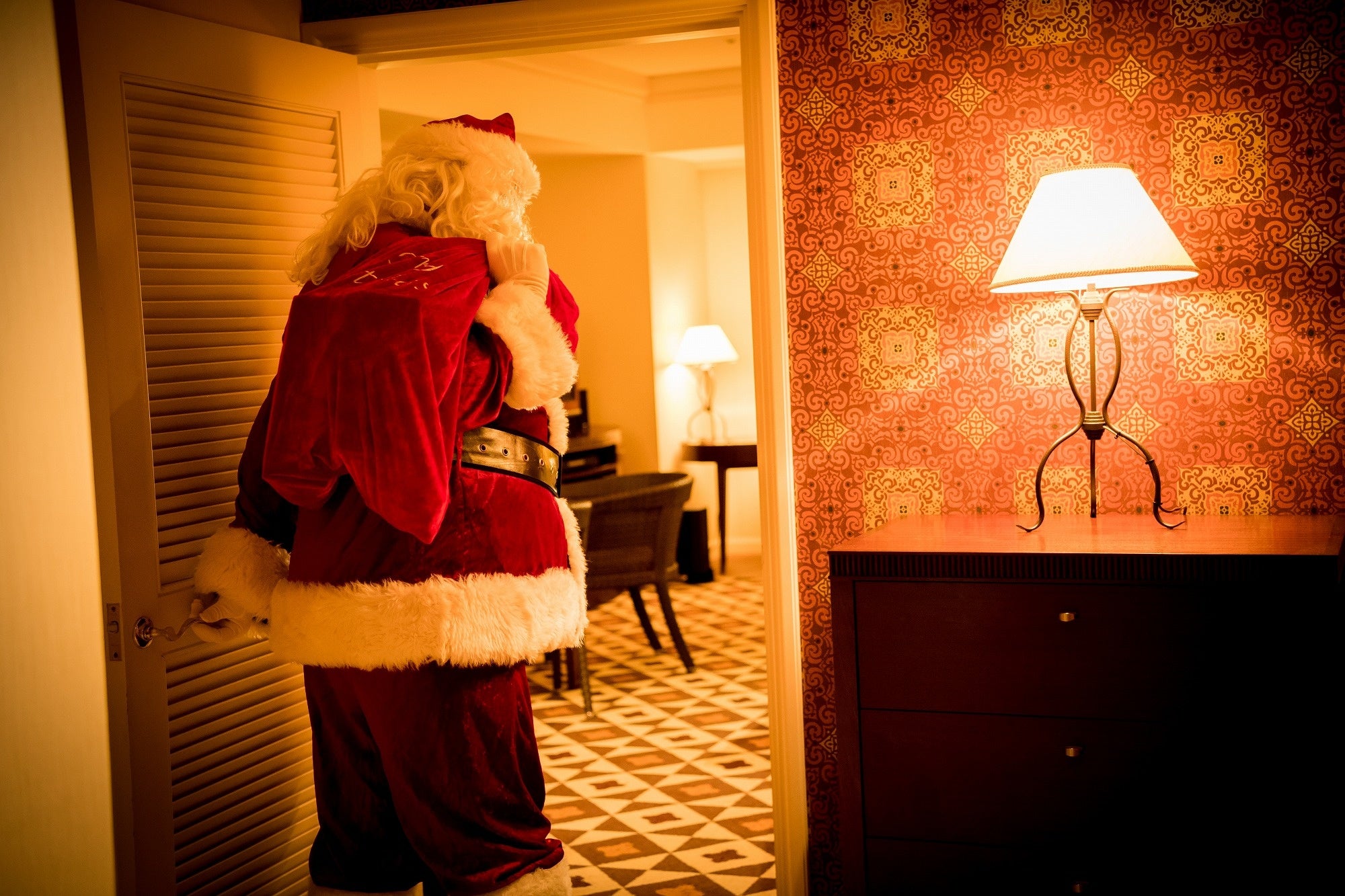 サンタのプレゼントデリバリー