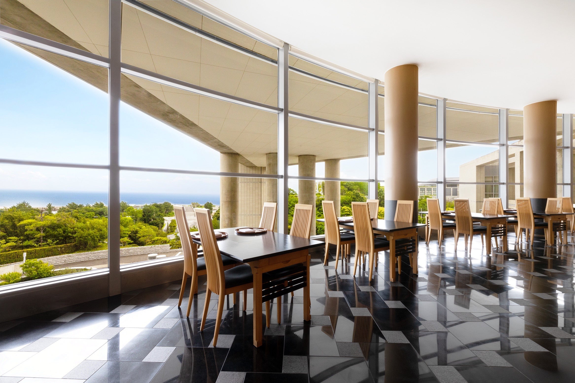 日本料理「あわみ」 店内