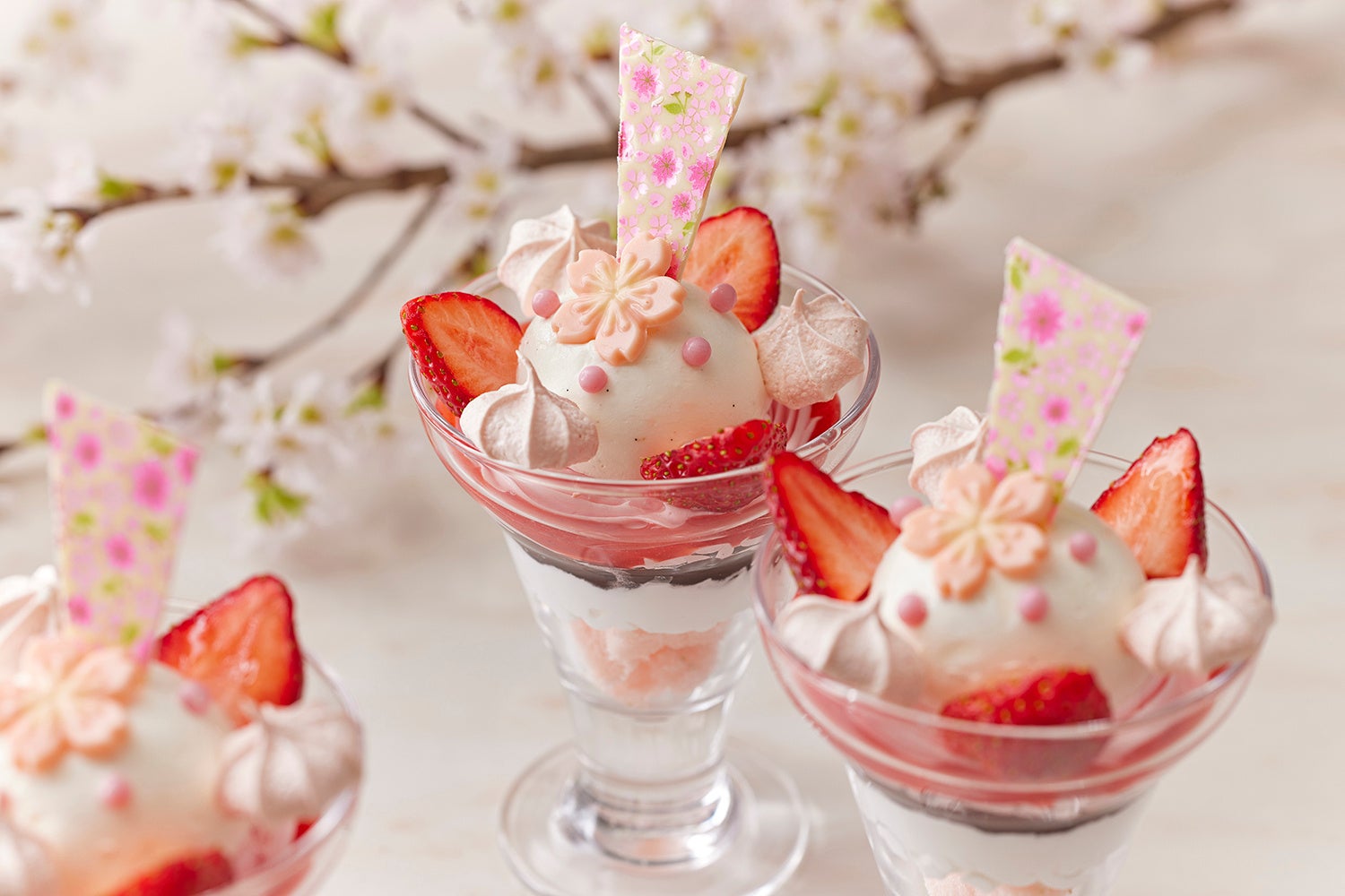 春香るさくらパフェ